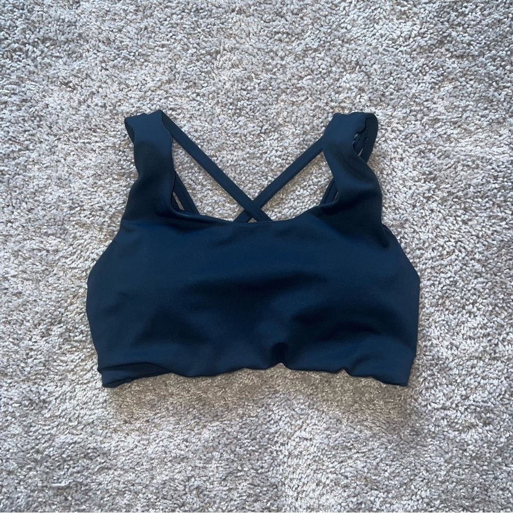Senita Strappy Sports Bra - Navy